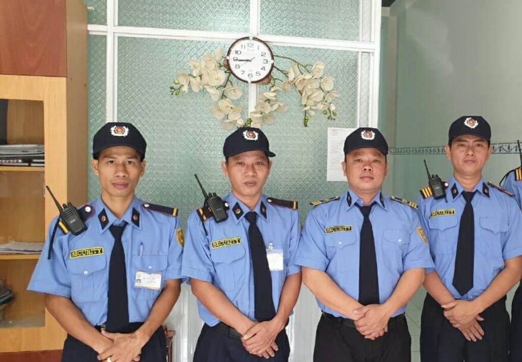 tuyển bảo vệ thời vụ