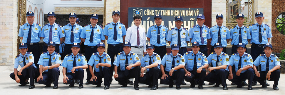 Nhân viên bảo vệ chuyên nghiệp của công ty bảo vệ Chính Nghĩa Nhân viên bảo vệ chuyên nghiệp của công ty bảo vệ Chính Nghĩa