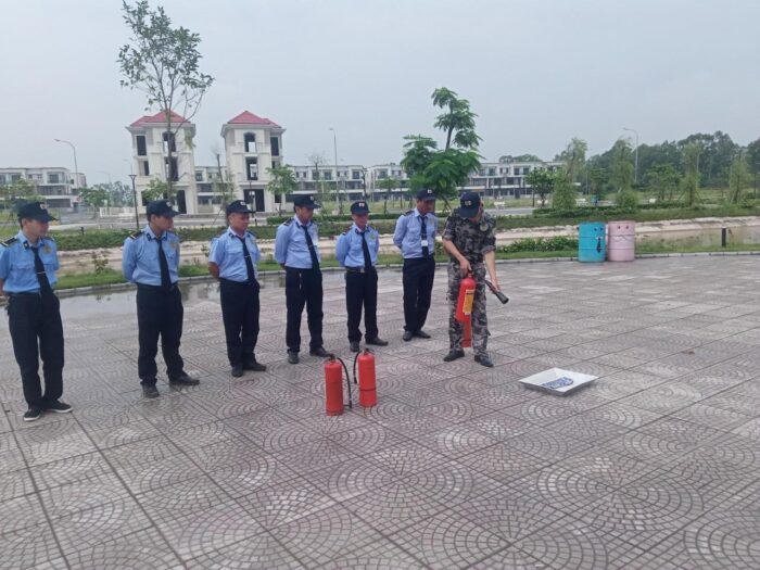 Công ty dịch vụ bảo vệ tại Huyện Năm Căn 3