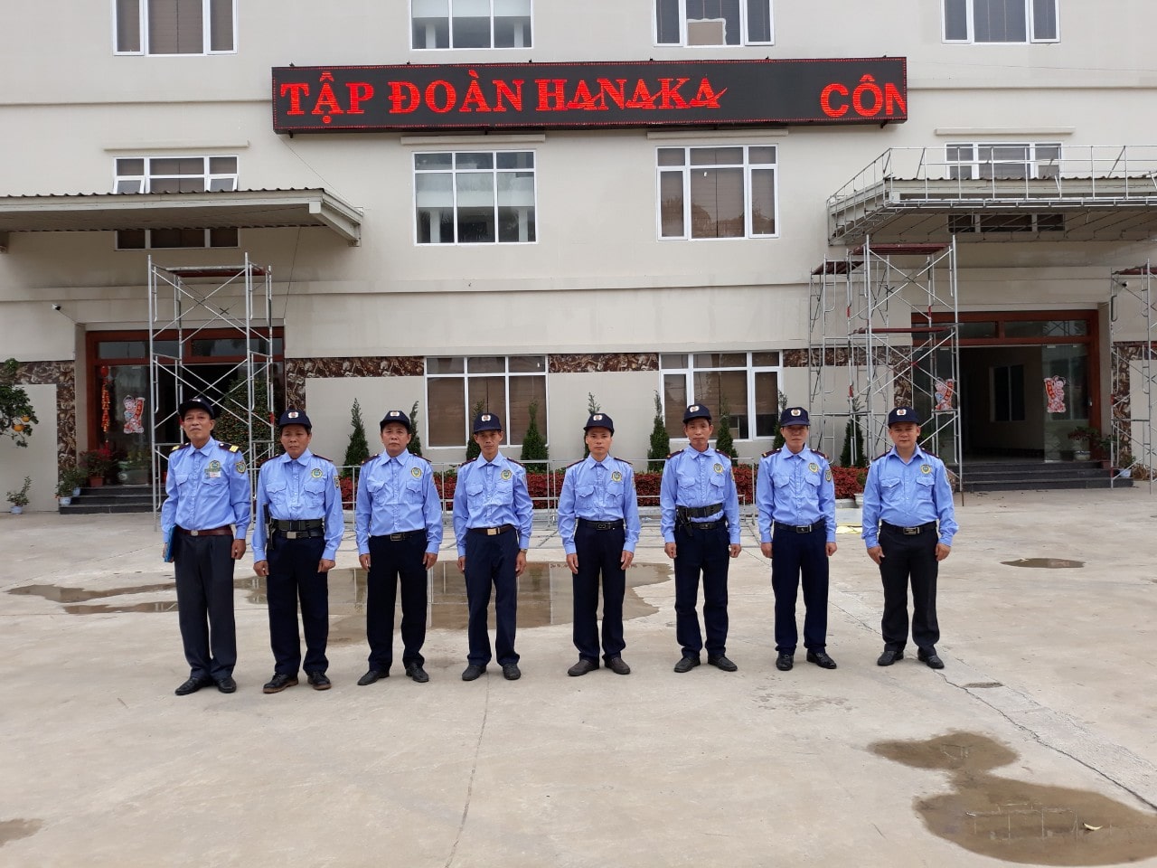 cong ty dich vu bao ve tai huyen thoai son 3