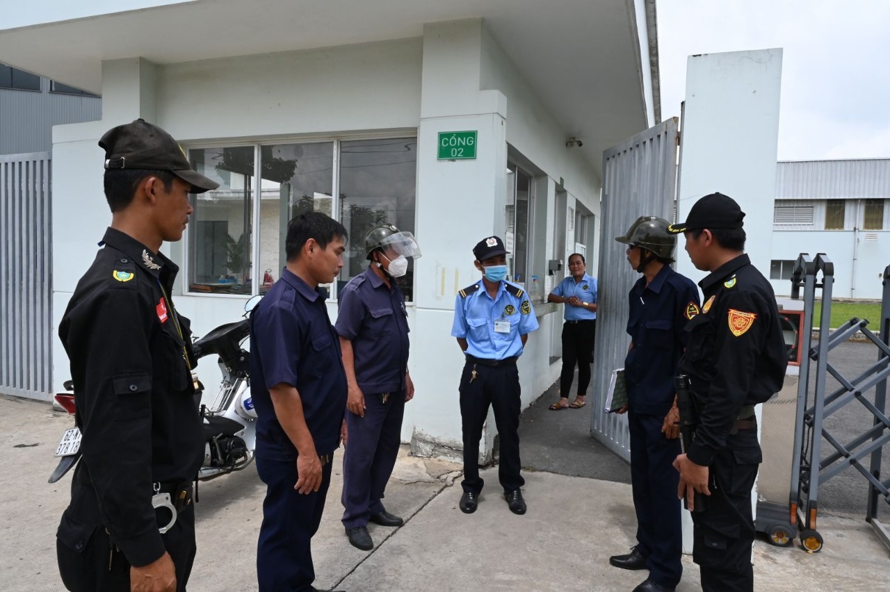 #7 công ty dịch vụ bảo vệ tại KCN Việt Hương chất lượng hàng đầu 4 công ty dịch vụ bảo vệ tại KCN Việt Hương 4