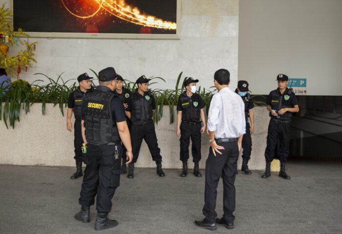 Công ty dịch vụ bảo vệ tại thị xã Buôn Hồ 2