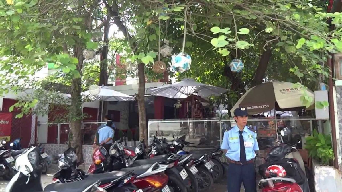 Dịch vụ bảo vệ quán cafe chuyên nghiệp, giá rẻ - Kubet 2 bảo vệ quán cà phê
